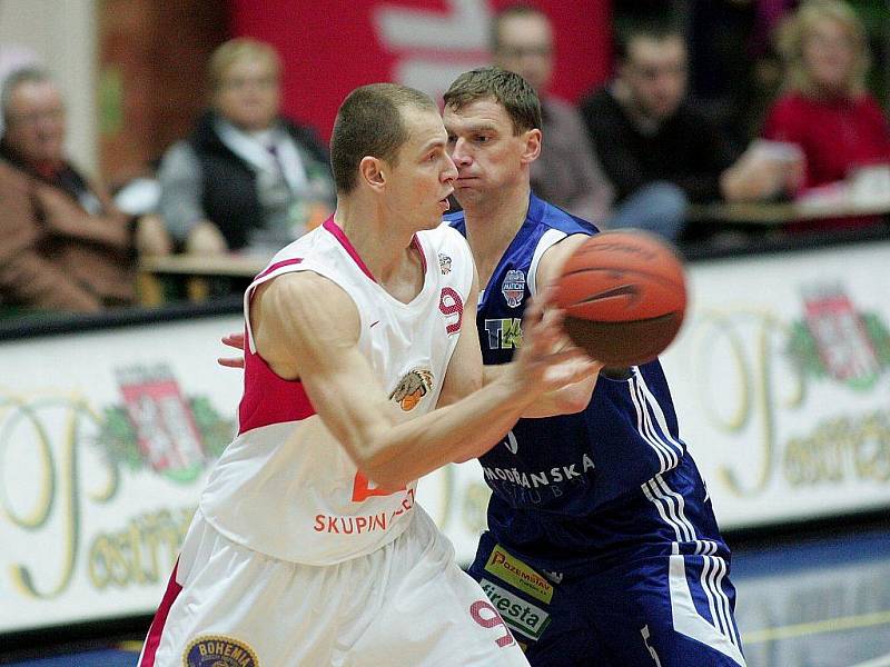 Z basketbalového utkání Mattoni NBL Nymburk - Prostějov.
