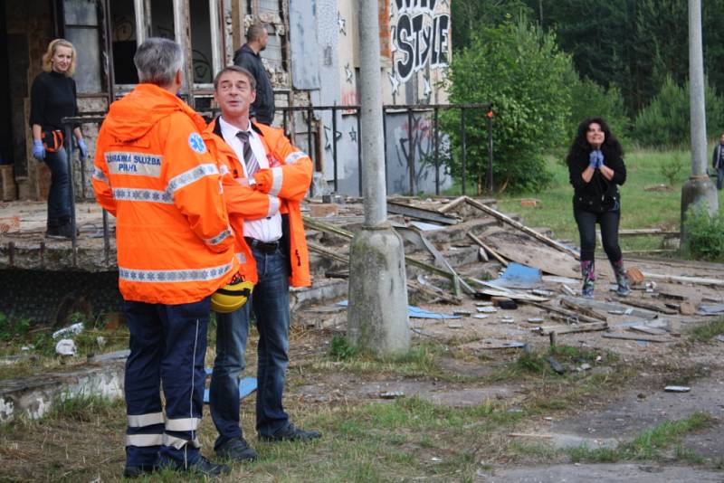 Natáčení závěrečné scény Sanitky II na Božím Daru