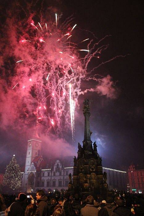 Vítání nového roku 2014 na olomouckém Horním náměstí