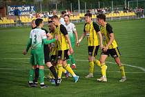 Fotografie ze zápasu mezi celky FK Nové Sady a TJ Slovan Bzenec