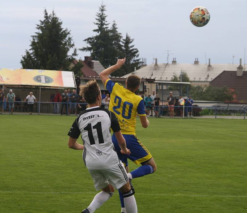 Fotografie z utkání 1. kola divize E mezi celky FK Šternberk a 1. HFK Olomouc