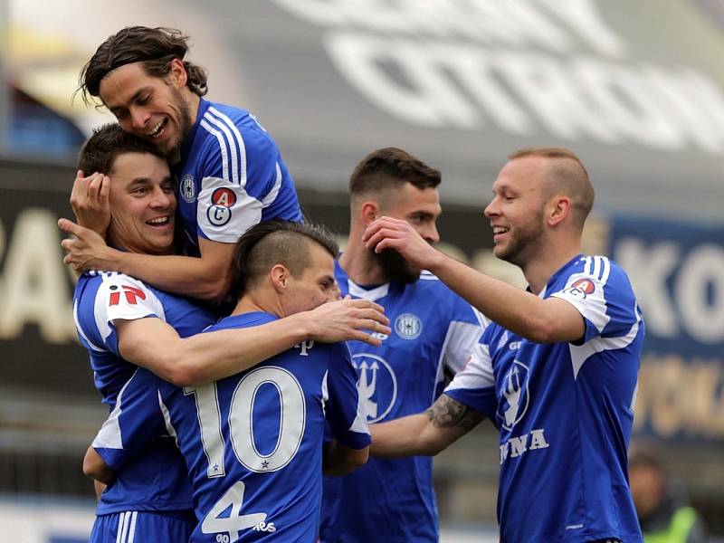 Fotbalová Sigma ve druhém jarním vystoupení smetla Sokolov 7:0. Překonala tak dosavadní nejvyšší vítězství v sezoně nad Vlašimí. 