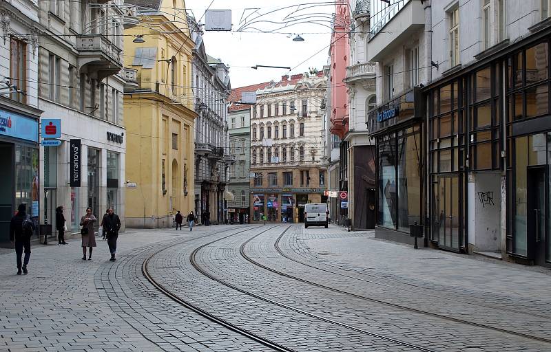 Masarykova ulice v centru Brna, sobota dopoledne 13. března 2021.