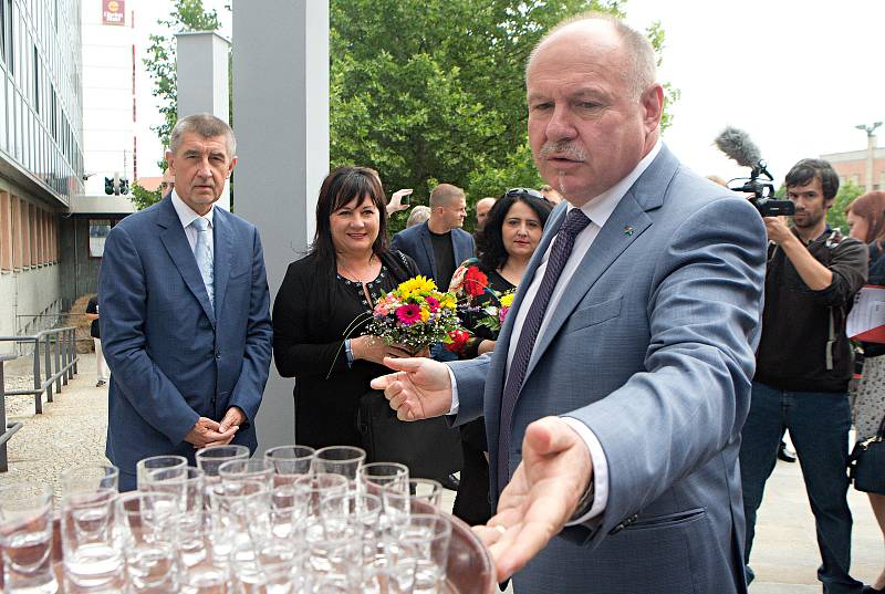 Premiér Andrej Babiš přijel s vládní delegací do Olomouce