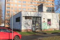 Z bývalé kotelny v Trnkově ulici na olomouckém sídlišti Nové Sady by se měla stát moderní městská knihovna.
