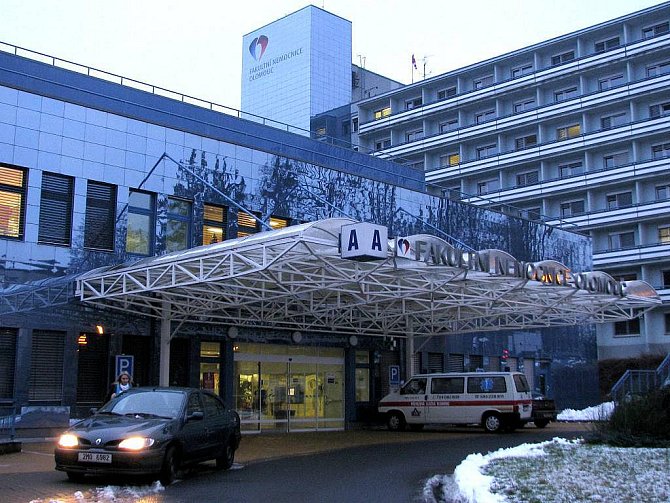 Budova urgentního příjmu fakultní nemocnice v Olomouci