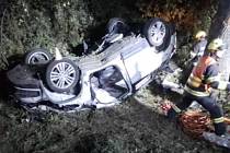 U vážné nehody zasahovali v sobotu v noci záchranáři v Olomouci - Černovíře.
