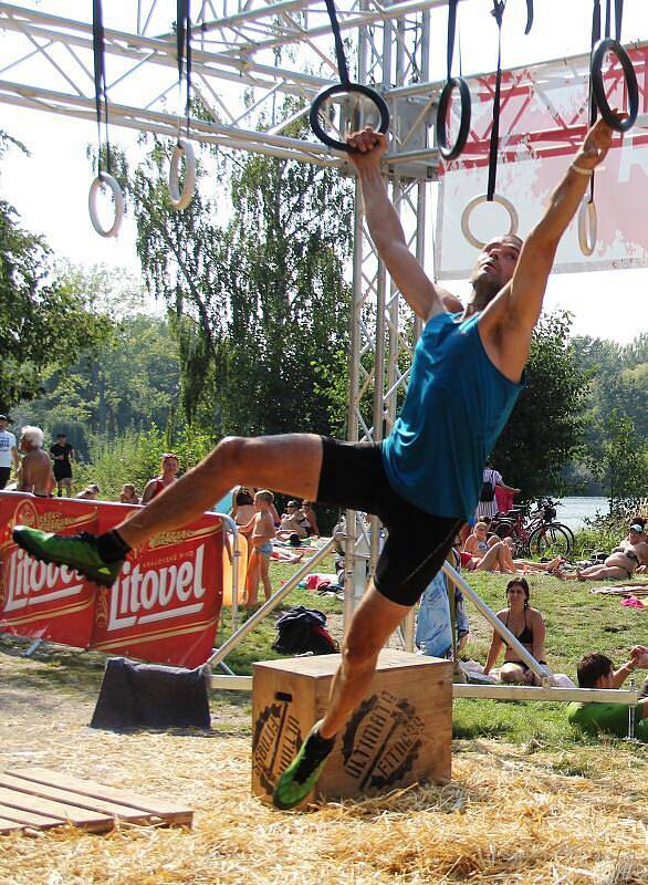 Extrémní překážkový závod Runex Race na Poděbradech u Olomouce