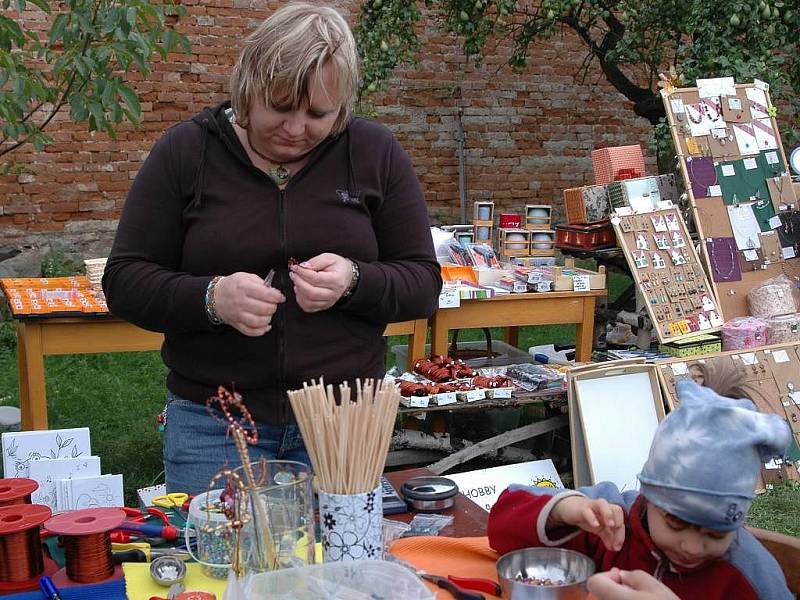 Chmelovy dožínke ve skanzenu v Příkazích 