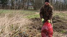 Úklid břehů Mlýnského potoka – 28. 3. 2015