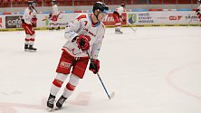 Utkání 41. kola hokejové Tipsport extraligy mezi HC Olomouc a Motorem České Budějovice. Daniel Ministr
