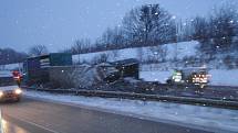 Hromadná nehoda na R35 ve směru z Olomouce na Ostravu