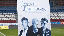 Tisková konference k open-air koncertu "Festival filharmonie" v Olomouci na Andrově stadionu