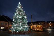 Vánoční strom v Mohelnici 2022