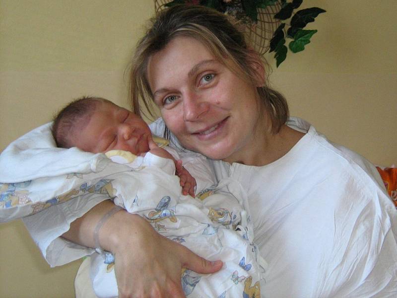 Jan Kubeš, narozen 11.12.2007 v Olomouci, váha: 4000 g, míra: 50 cm, Olomouc. 