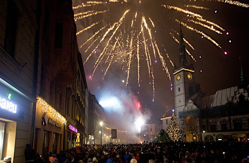 Novoroční ohňostroj na Horním náměstí v olomouci
