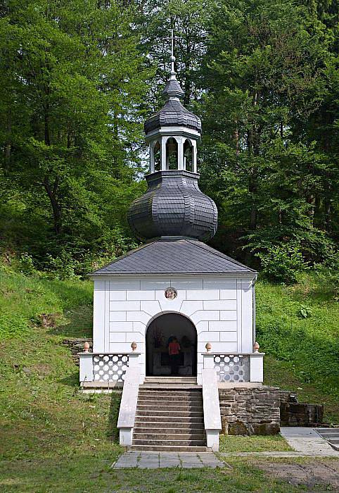 Královská Studánka ve Staré Vodě u Libavé