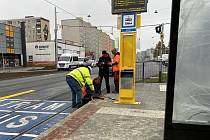 Práce na novém úseku tramvajové trati na Nových Sadech v Olomouci, 28. října 2022
