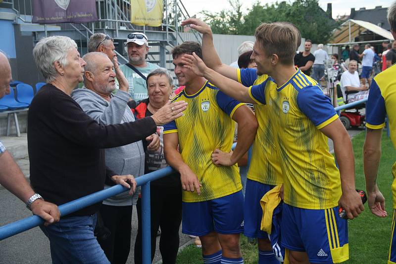 Fotografie z utkání 1. kola divize E mezi celky FK Šternberk a 1. HFK Olomouc