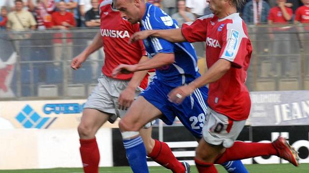 Útočník SK Sigma Olomouc Lukáš Hartig (č. 29) stále čeká na první trefu v této sezoně. Moc času už mu nezbývá, už se budou hrát jen dvě kola.