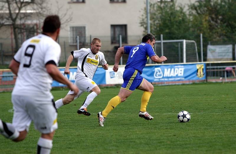 Fotbalisté Nových Sadů (v bílém) proti Želatovicím