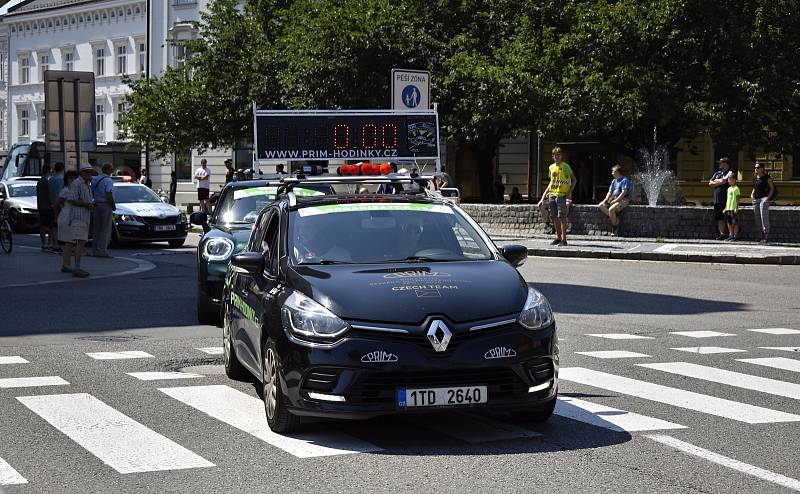 Světový pohár v cyklistice zavítal do Prostějova. Startovalo se přímo před radnicí. 7.8. 2020