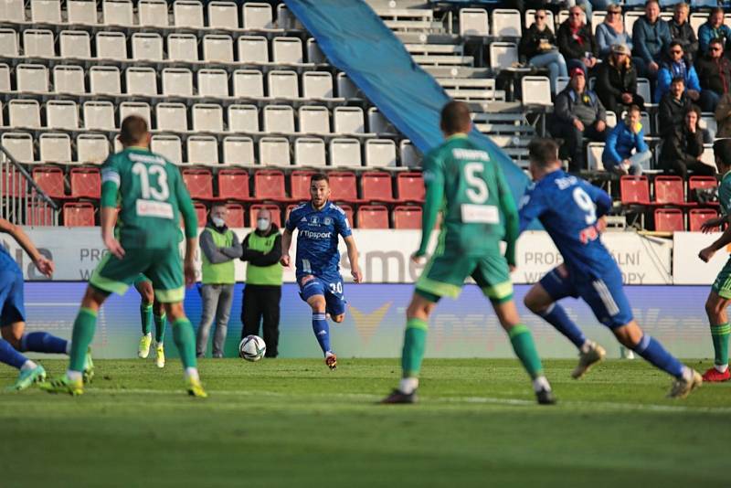 Fotbalová Sigma Olomouc porazila MFK Karviná 2:0.  Juraj Chvátal