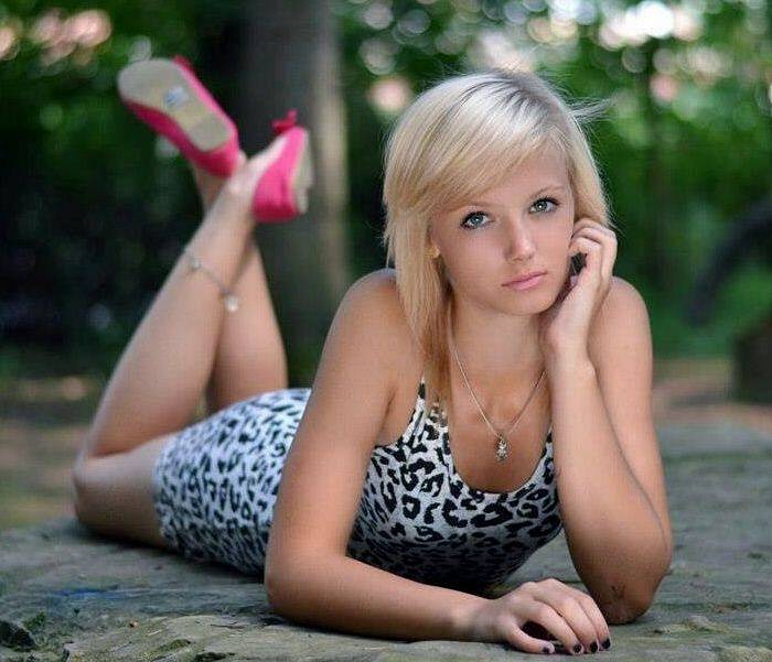 č.2 Karolína Hrbáčková, 15 let, studentka, Slavičín