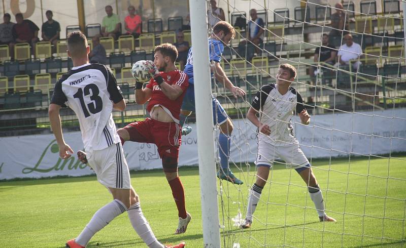 Fotografie ze zápasu 4. kola divize E mezi celky HFK Olomouc a Přerov