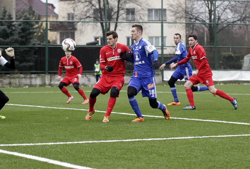 Sigma porazila Zbrojovku 2:0. 