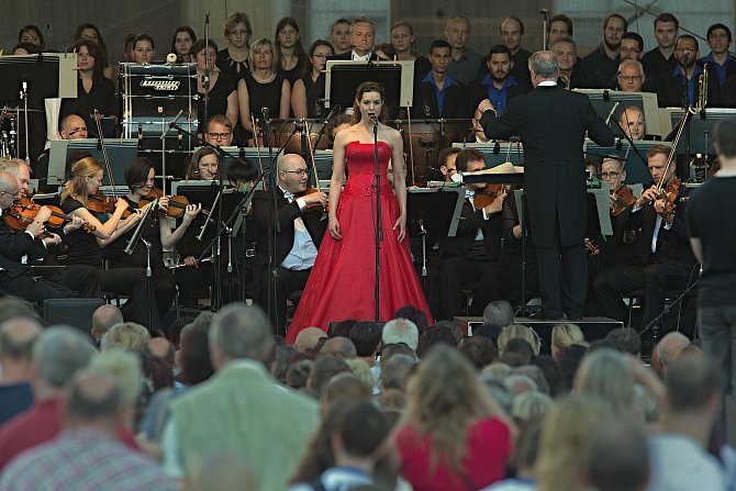 Open Air koncert Moravské filharmonie na Horním náměstí v Olomouci
