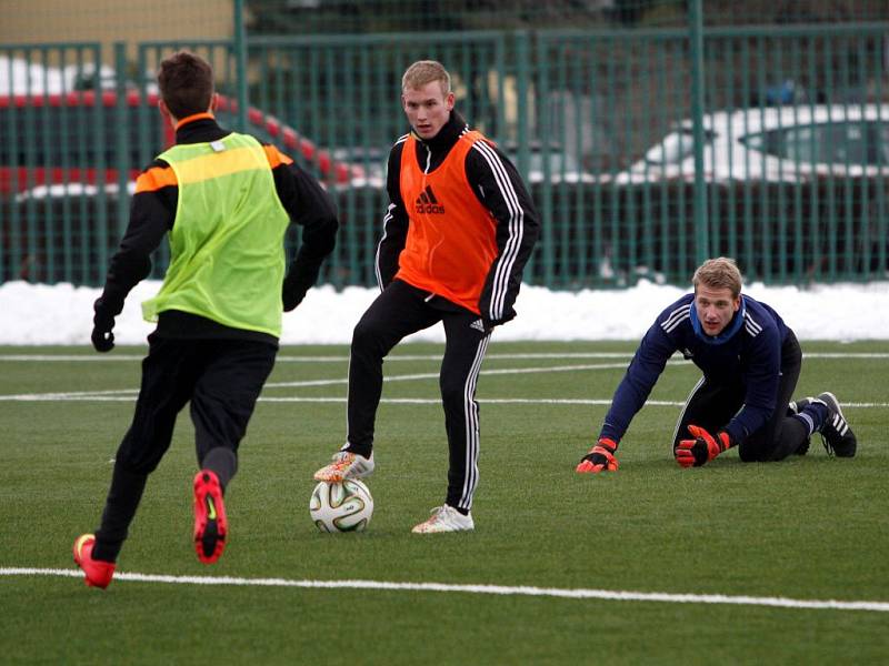 Sigma si zahrála fotbal s fanoušky