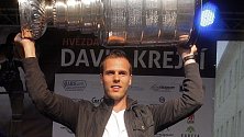 David Krejčí se Stanley Cupem v rodném Šternberku v roce 2011