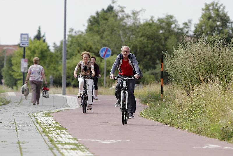 Olomouc - Seznámení seniorů s elektrokoly a elektrokoloběžkami