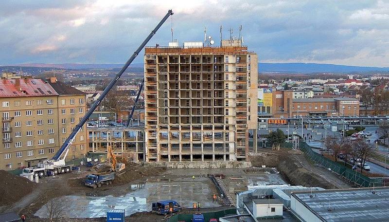 Rekonstrukce hotelu Sigma v Olomouci - odhalený skelet budovy