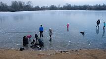 Zamrzlé přírodní koupaliště Poděbrady u Olomouce - 24.1.2019