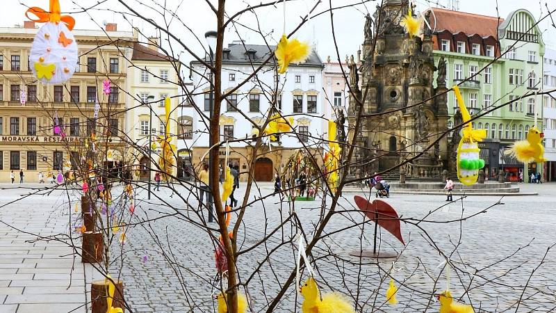 Velikonoční výzdoba na Horním náměstí v Olomouci, březen 2021