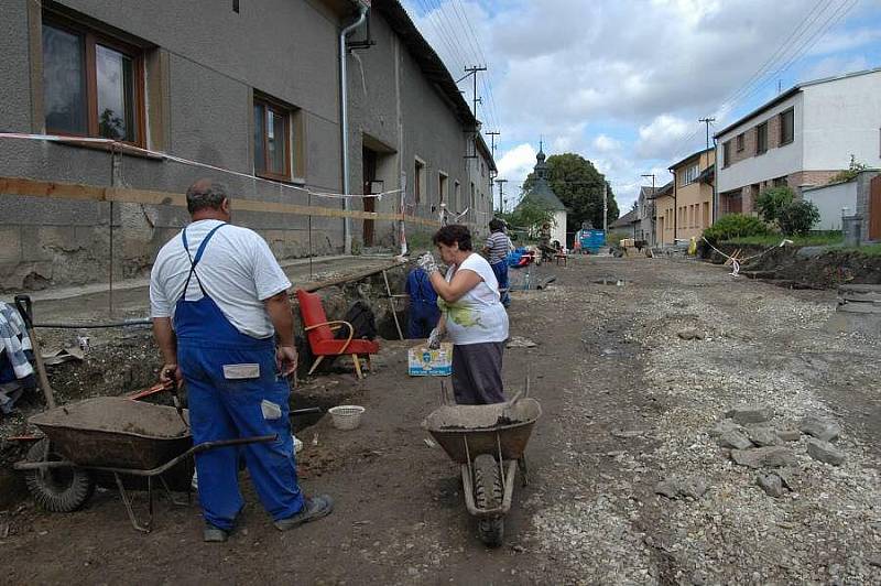 Archeologický průzkum v Kožušanské ulici v Nemilanech