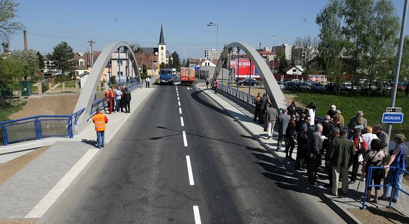 Slavnostní otevření mostu v Litovli.
