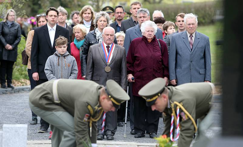 Pietní akt při příležitosti 74. výročí vypálení obce Javoříčko.