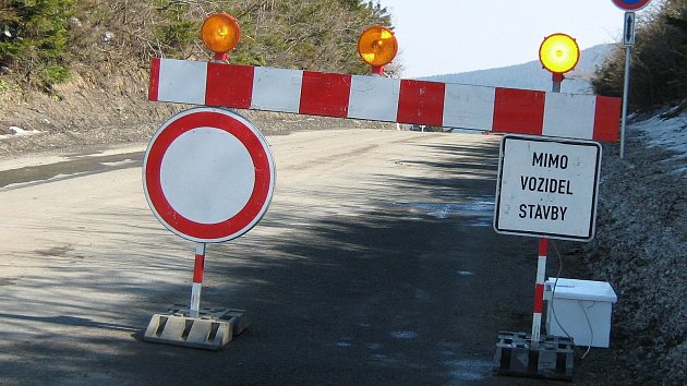 Řidiče na Třebíčsku čeká velká objížďka. Zajedou si šestatřicet kilometrů