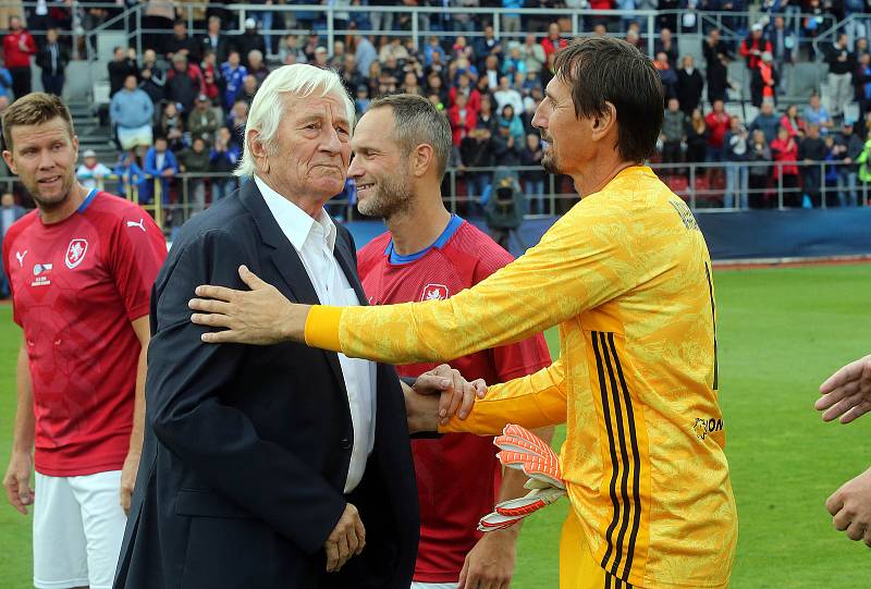 Karel Brückner a Martin Vaniak na Zápase století v září 2019 na Andrově stadionu v Olomouci