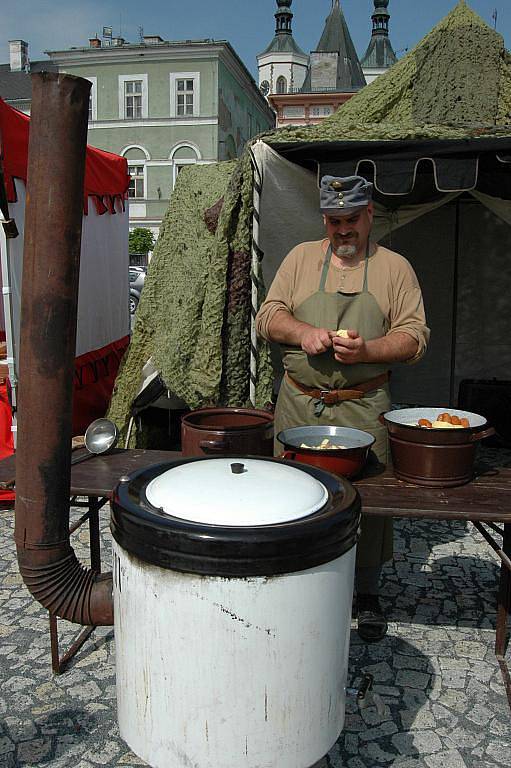 Jarmark ovládl uničovské náměstí