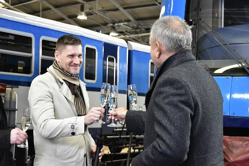 Představení jednotky řady 646 výrobce Stadler Pankow v olomouckém depu Českých drah, 10. 2. 2020