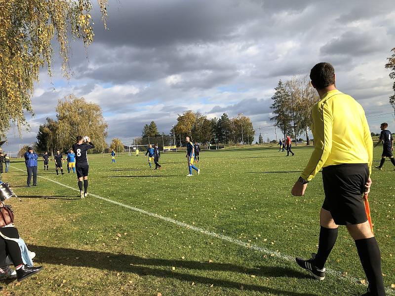 Fotbalisté Střelic vyhráli na půdě Blatce 2:1.