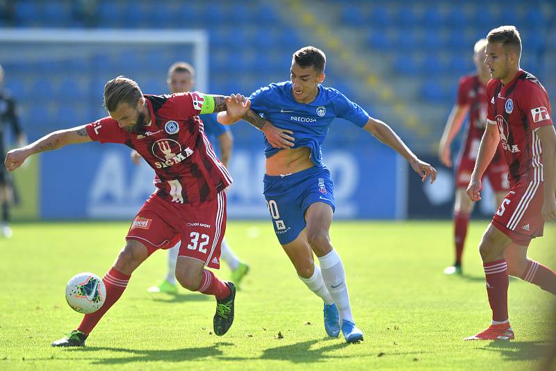 Slovan Liberec (v modrém) - Sigma Olomouc