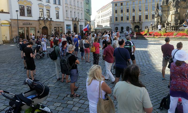 Připomínka okupace 1968 na Horním náměstí v Olomouci, 21. 8. 2020