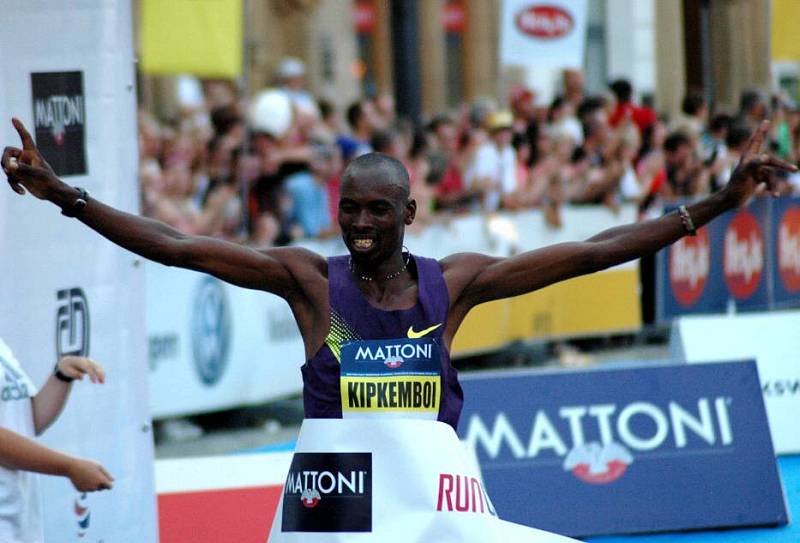 Olomoucký půlmaraton 2012: vítěz Keňan Nicholas Kipkemboi