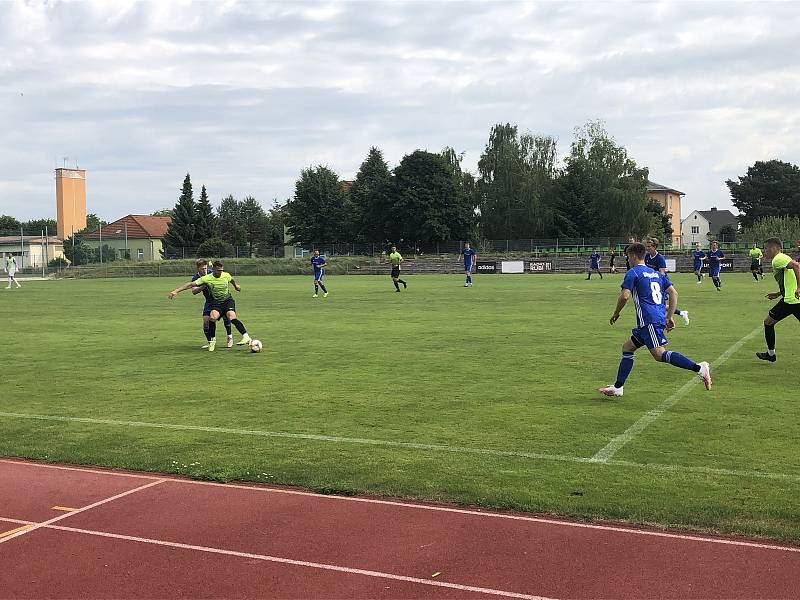 Fotbalisté Prostějova (v zeleném) v přípravě poprvé vyhráli.