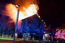 Požár domu ve Chválkovicích, 1. dubna 2023